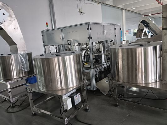 Heli cap and juice cap assembly machine with servo motor