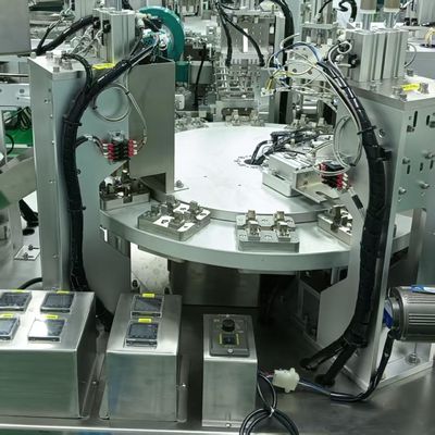 ราคาดี เครื่องประกอบอัตโนมัติสําหรับ Iodophor Caps ที่ควบคุมโดย PLC ออนไลน์