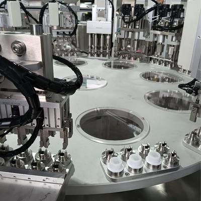 เครื่องประกอบฝาเฮลิคอปเตอร์ที่ได้มาตรฐาน GMP พร้อมการตรวจจับแรงบิดและการกดอัตโนมัติเพื่ออัตราการผ่านเกณฑ์สูง