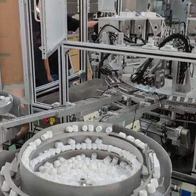 ราคาดี เครื่องประกอบฝาดูดความชื้นพร้อมอัตราความพึงพอใจ 99% ควบคุมด้วย PLC และการตรวจจับด้วยเซ็นเซอร์โฟโตอิเล็กทริกสำหรับสายการผลิตอัตโนมัติ ออนไลน์